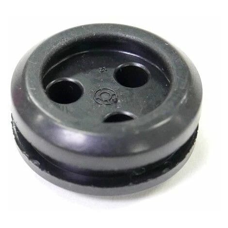 MCCULLOCH Bouchon Soupirail Réservoir Débroussailleuse Mc Culloch 3 MCCULLOCH Bouchon Soupirail Réservoir Débroussailleuse Mc Culloch