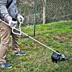 HYUNDAI Débroussailleuse Thermique 52 Cm³ 1,75 Hp - Harnais HDBT521T 10 HYUNDAI Débroussailleuse Thermique 52 Cm³ 1,75 Hp - Harnais HDBT521T -Débroussailleuse Soldes Magasin 25457733 4