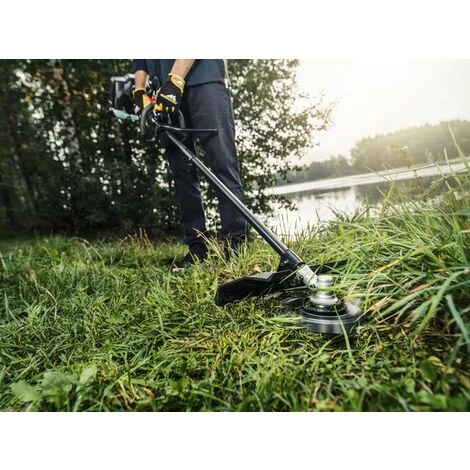 McCULLOCH Débroussailleuse Thermique B33 PS 4 En 1 – Multifonctions / 33cc / 900W / Pack Complet 4 Systèmes De Coupe / Harnais / Pompe D’amorçage / Démarrage SoftStart (967865601) 5 McCULLOCH Débroussailleuse Thermique B33 PS 4 En 1 – Multifonctions / 33cc / 900W / Pack Complet 4 Systèmes De Coupe / Harnais / Pompe D’amorçage / Démarrage SoftStart (967865601) – Image 3