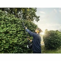 McCULLOCH Débroussailleuse Thermique B33 PS 4 En 1 – Multifonctions / 33cc / 900W / Pack Complet 4 Systèmes De Coupe / Harnais / Pompe D’amorçage / Démarrage SoftStart (967865601) 11 McCULLOCH Débroussailleuse Thermique B33 PS 4 En 1 – Multifonctions / 33cc / 900W / Pack Complet 4 Systèmes De Coupe / Harnais / Pompe D’amorçage / Démarrage SoftStart (967865601) -Débroussailleuse Soldes Magasin 54810160 5