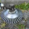 TINOR 8 Pouces/200mm Tête De Débroussailleuse Conique En Fil Acier Massif De Fer Noué Gazon Tête Coupe Brosse Tondeuse Gazon Acier Tête Accessoires De Tondeuse Pour Les Coupe-bordures Tondeuses à Gazon