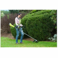 Pack RYOBI Débroussailleuse 18V OnePlus OBC1820B - 1 Batterie 3.0Ah High Energy - 1 Batterie 5.0Ah - Chargeur Rapide -Débroussailleuse Soldes Magasin 59958821 3